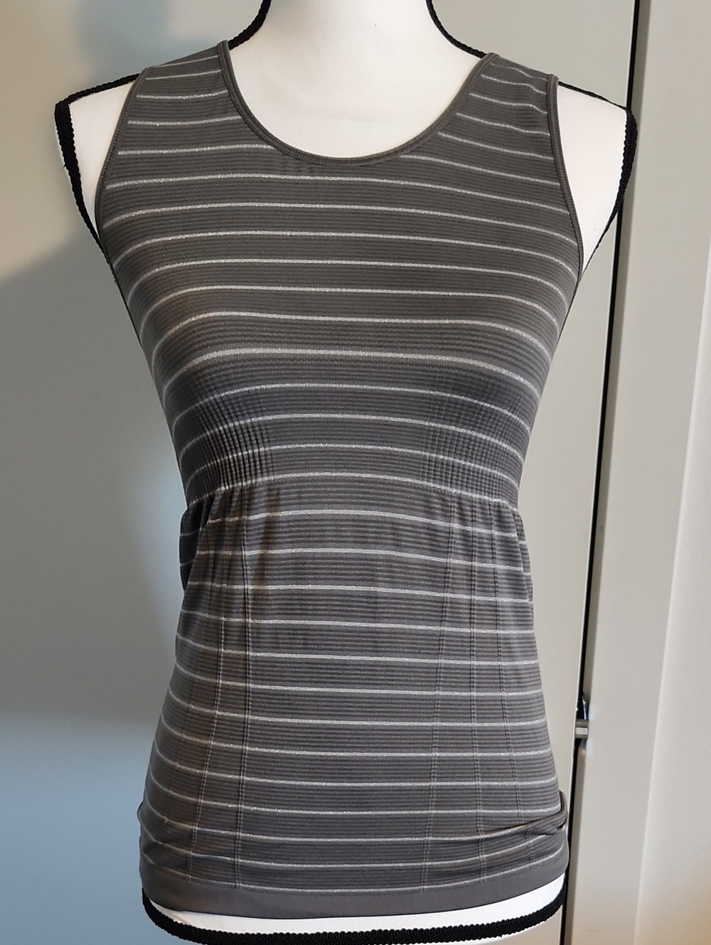 lululemon athletica Grey Striped Scoop Tank